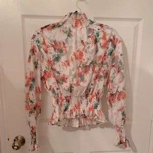 Floral print long sleeve cropped blouse